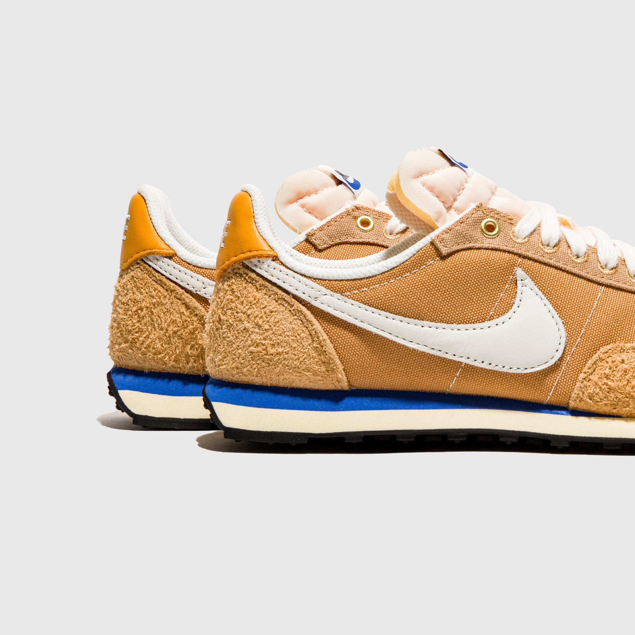WMNS WAFFLE TRAINER 2 "TWINE"
