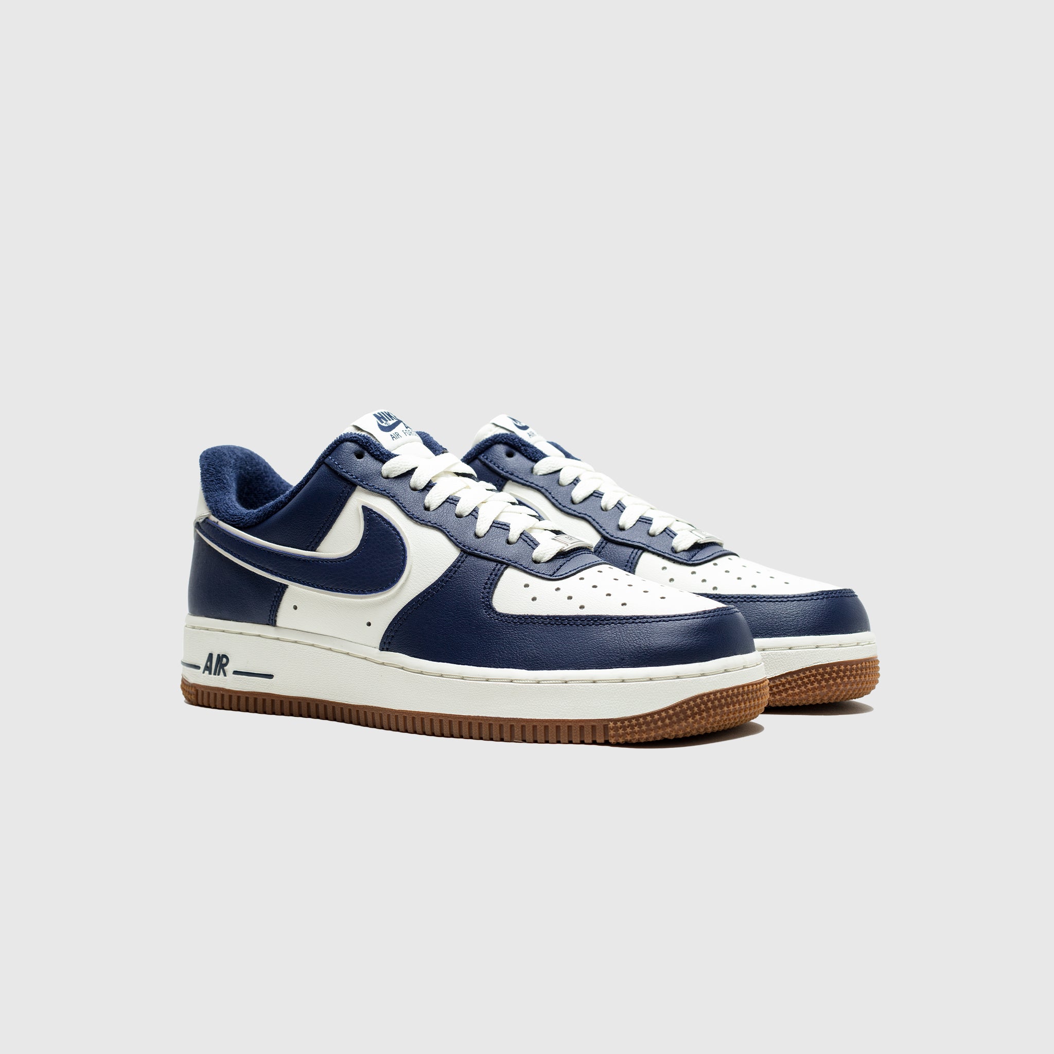 Air FORCE 1 '07 LV8 MIDNIGHT NAVY 9.5 / NAVY / DQ7659-101