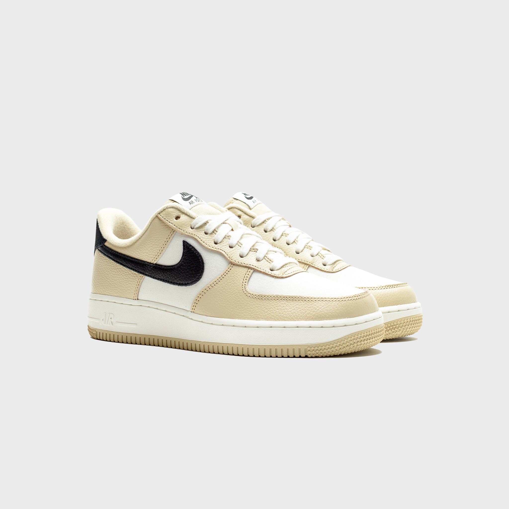 AIR FORCE 1 '07 LX "TEAM GOLD" PACKER SHOES