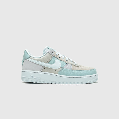 NIKE  WMNSAIRFORCE1 07LOWNH1 BLUESCRAP  DR3100001 FRONT 500x