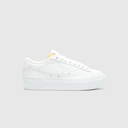 NIKE  WMNSBLAZERLOWPLATFORM TRIPLEWHITE  DJ0292100 FRONT 500x