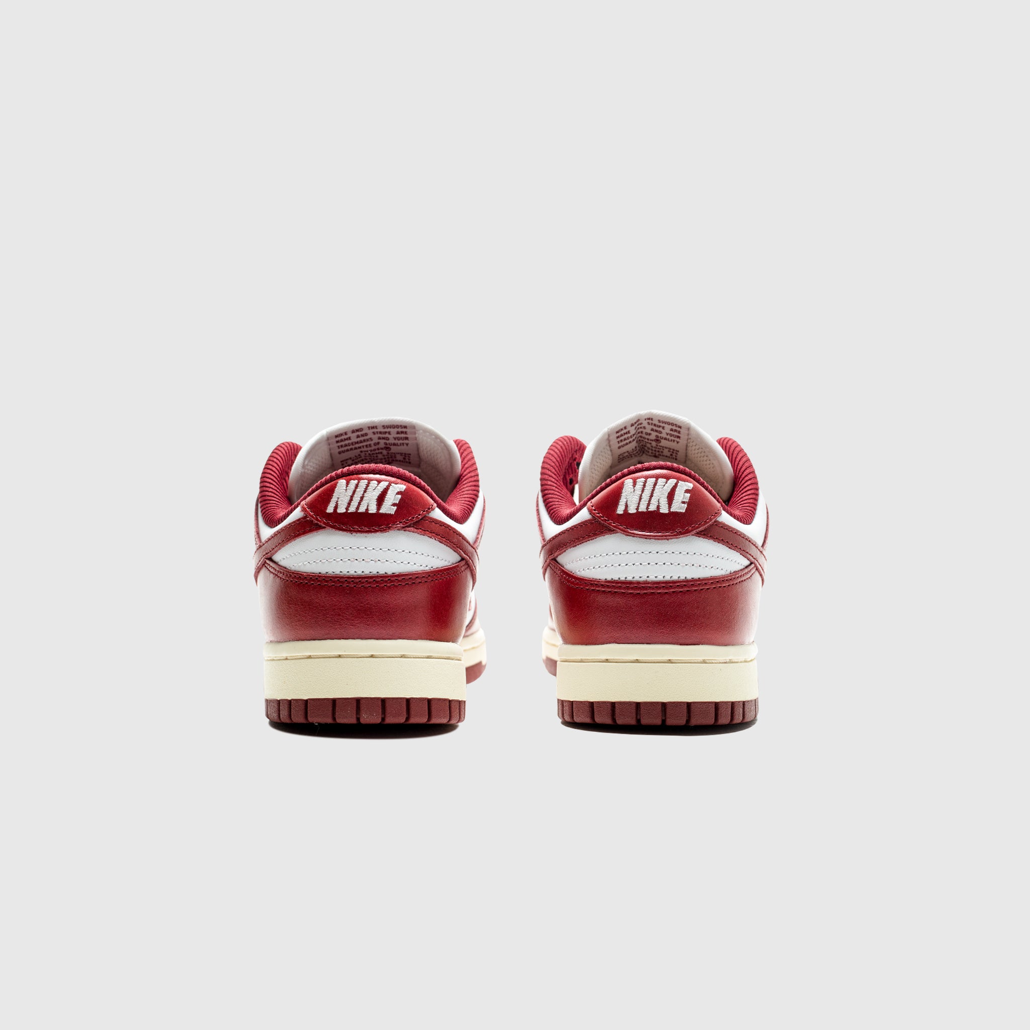 に値下げ！ NIKE 24.5cm FJ4555-100 WMNS NIKE DUNK LOW PRM Team Red