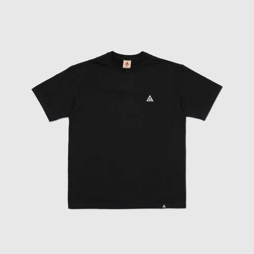 NIKEACGCREWNECKTSHIRT BLACK FRONT 500x