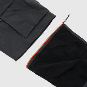 NIKEACG SMITHSUMMIT gearPANTS SMOKEGRAY DETAIL 300x