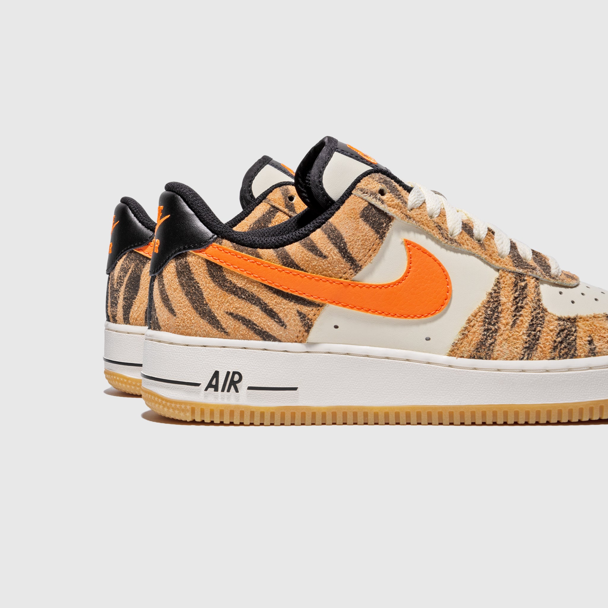 AIR FORCE 1 '07 PREMIUM "DAKTARI STRIPES"