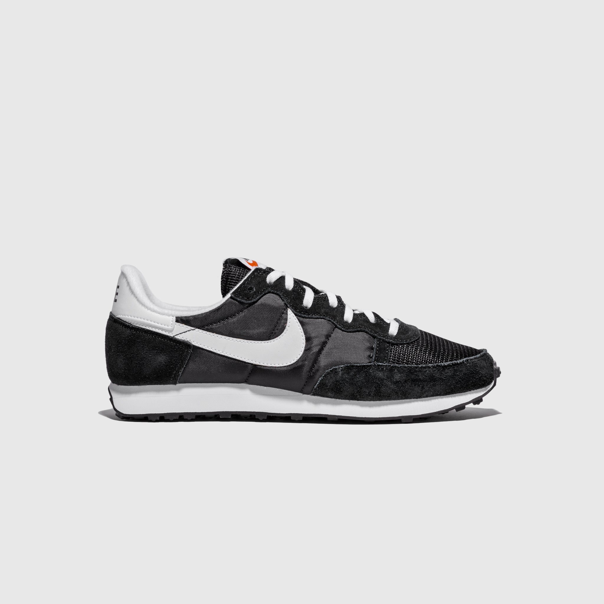 NIKECHALLENGEROG BLACK 1