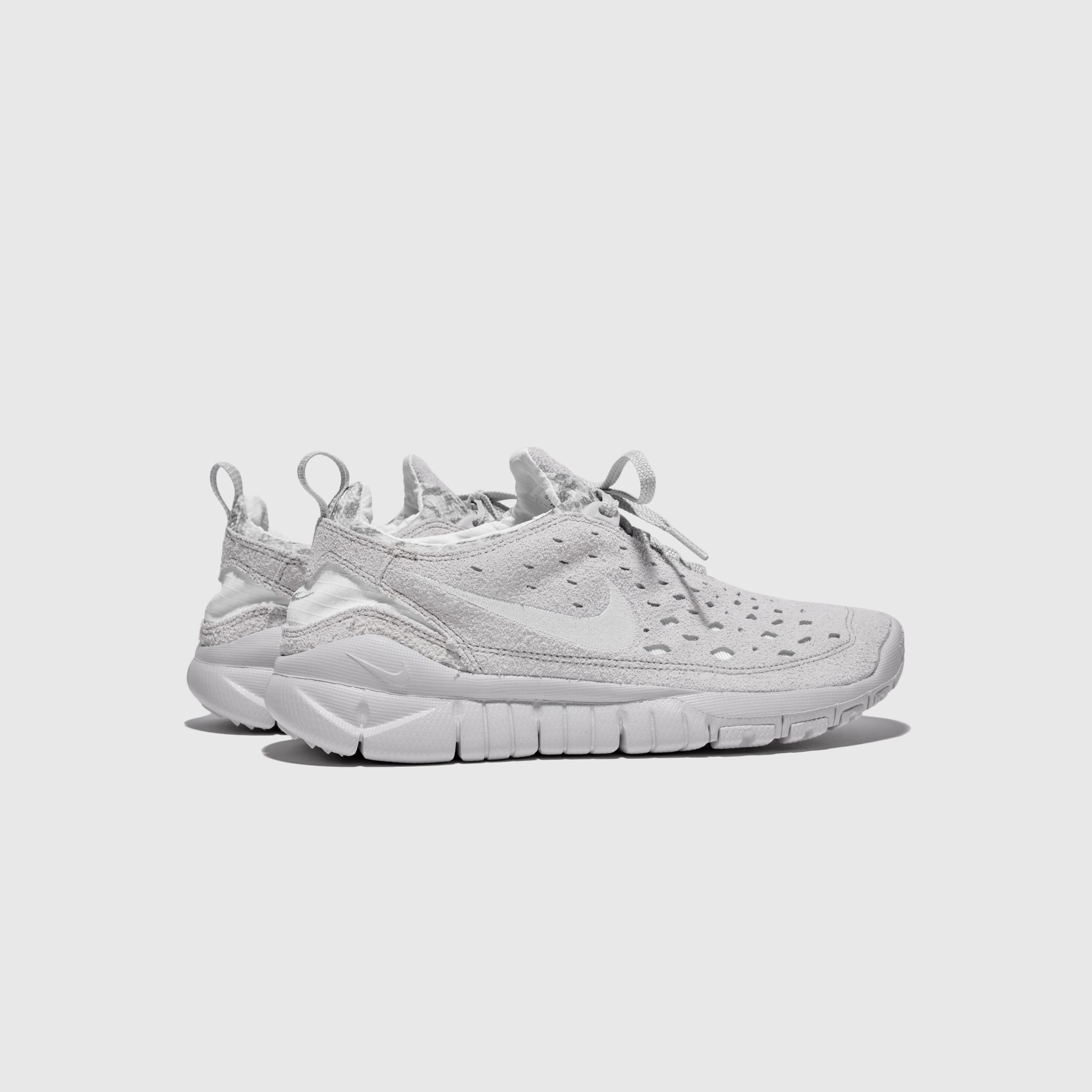 FREE RUN TRAIL "NEUTRAL GREY"