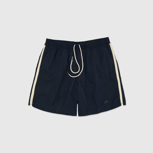 NIKESMENSNSWSTEWVNULTRACKSHORT NAVY FRONT 500x