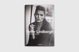 PETER LINDBERGH: A DIFFERENT VISION ON FASHION PHOTOGRAPHY