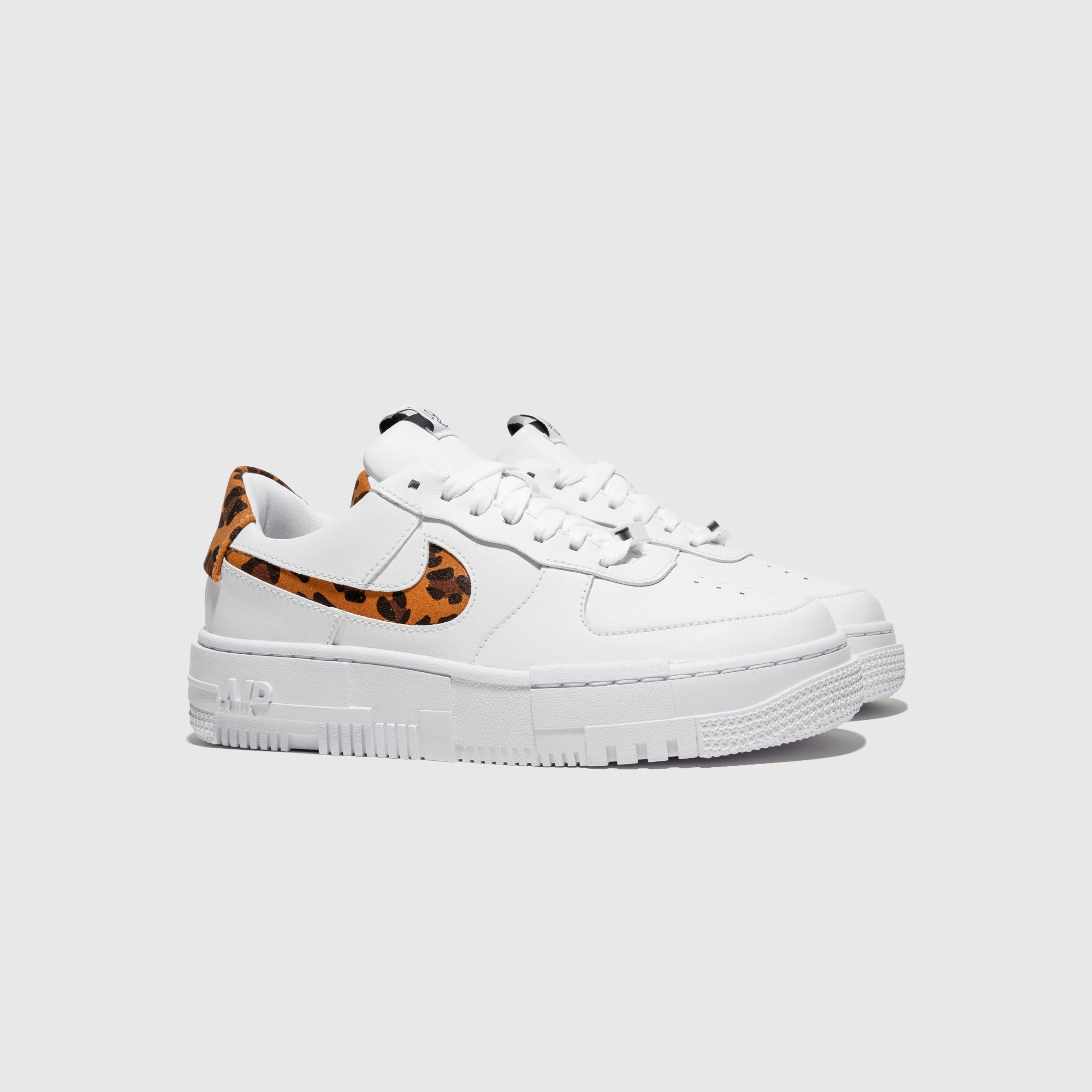 WMNS AIR FORCE 1 PIXEL SE "CHEETAH"