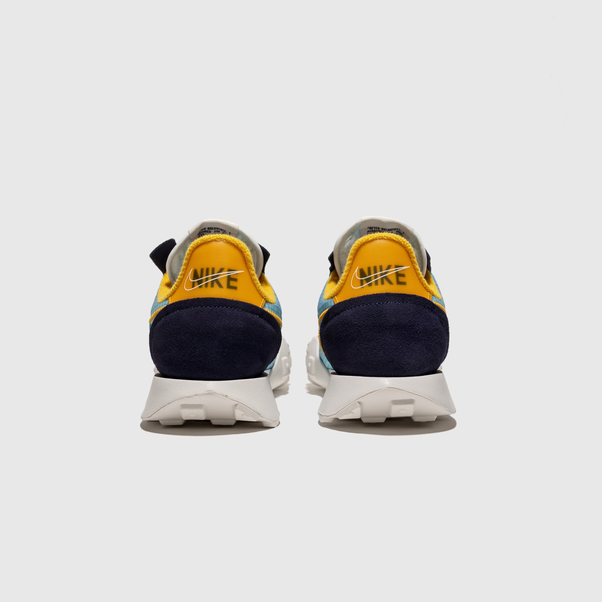 WMNSNIKEWAFFLETRAINER BLUE GOLD 5