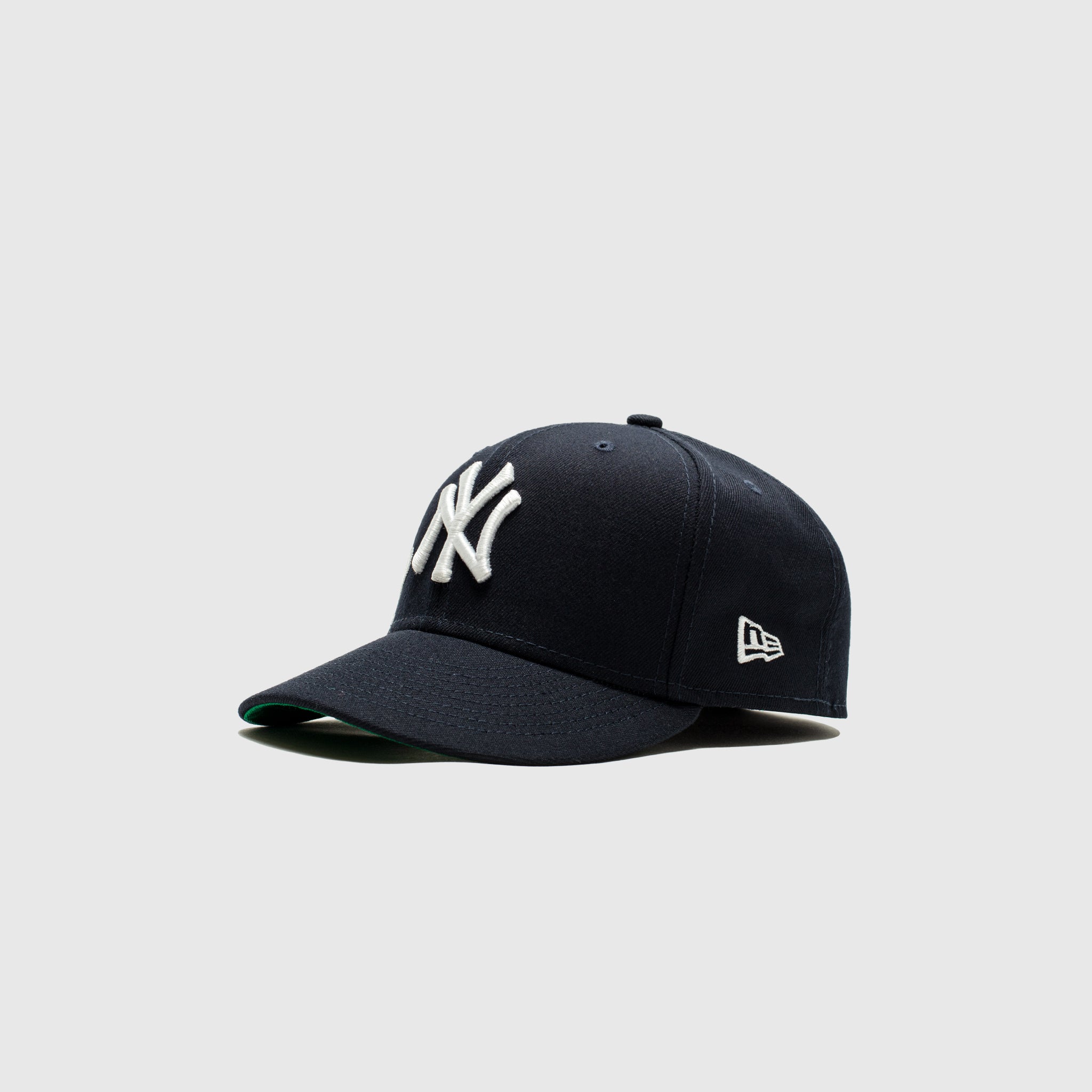 Men’s New Era Cap Black | Kelly Green Metallic MLB NY Yankees 59FIFTY