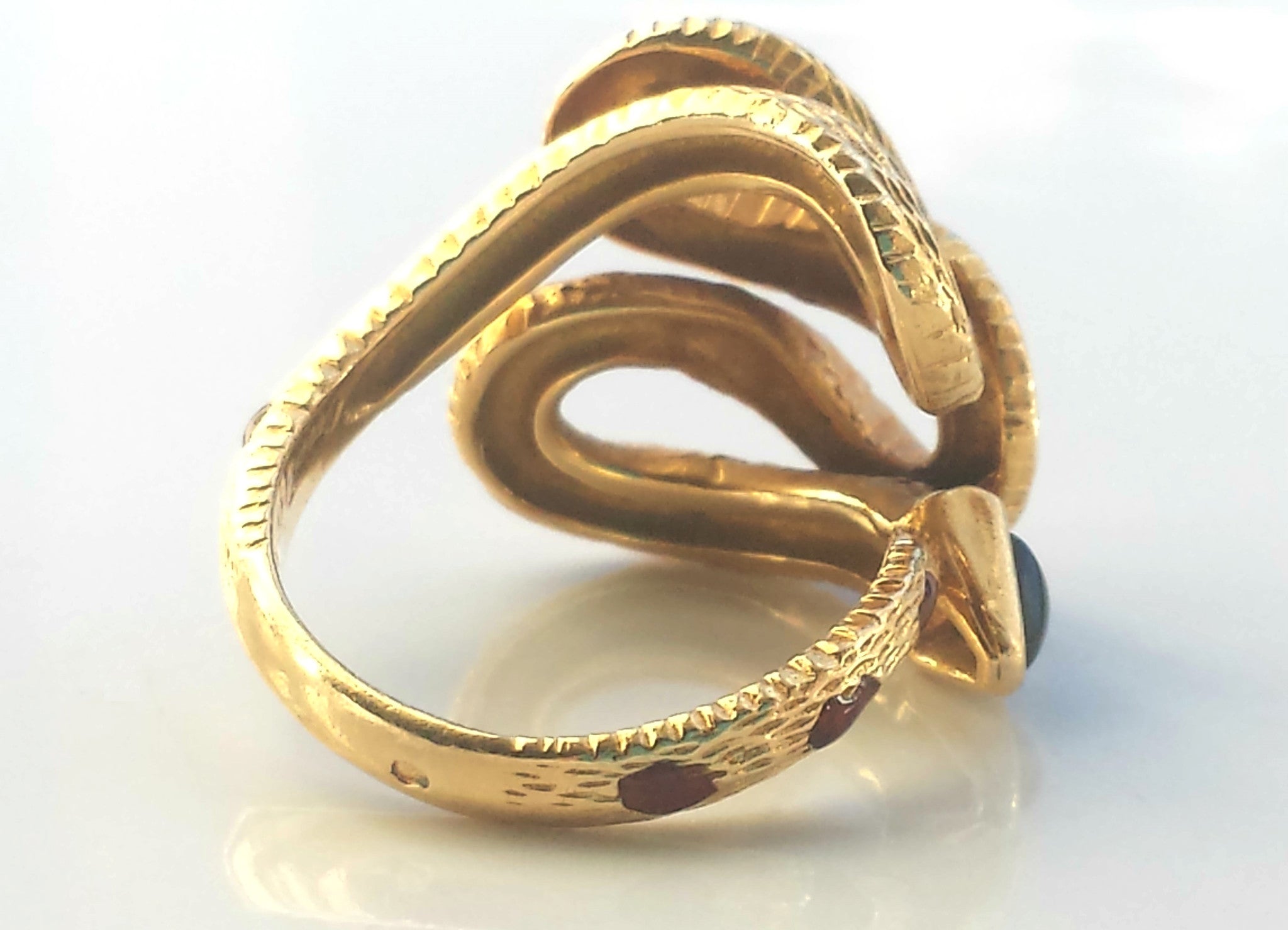 snake ring cartier