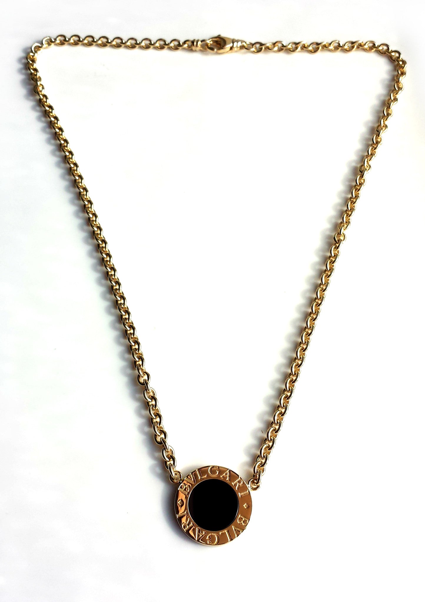 Bulgari Bvlgari Necklace in 18K Yellow Gold & Onyx, 16 inches - Bloomsbury  Manor Ltd