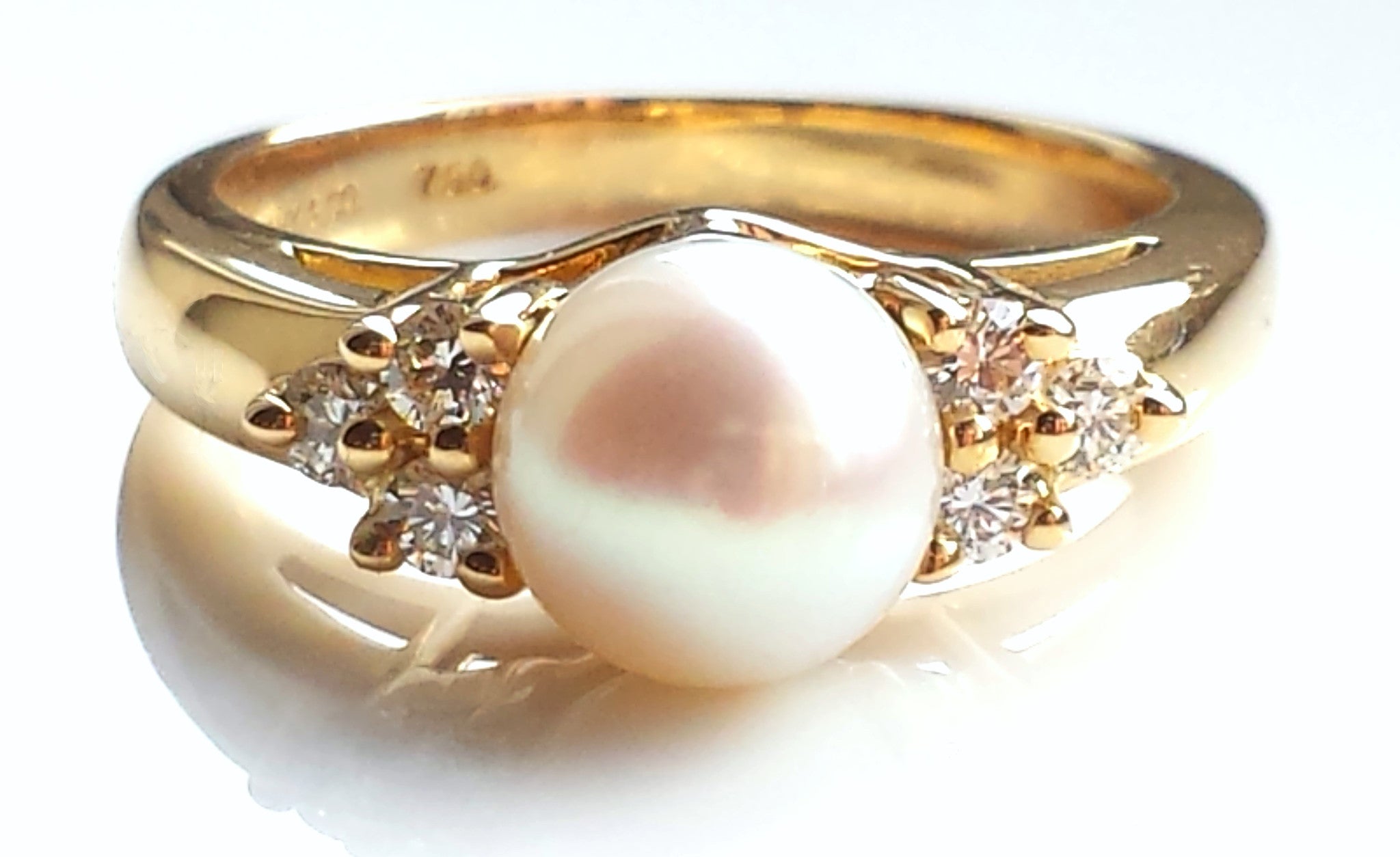 Vintage 1990s Tiffany  Co 7mm Akoya Pearl  Diamond Ring  