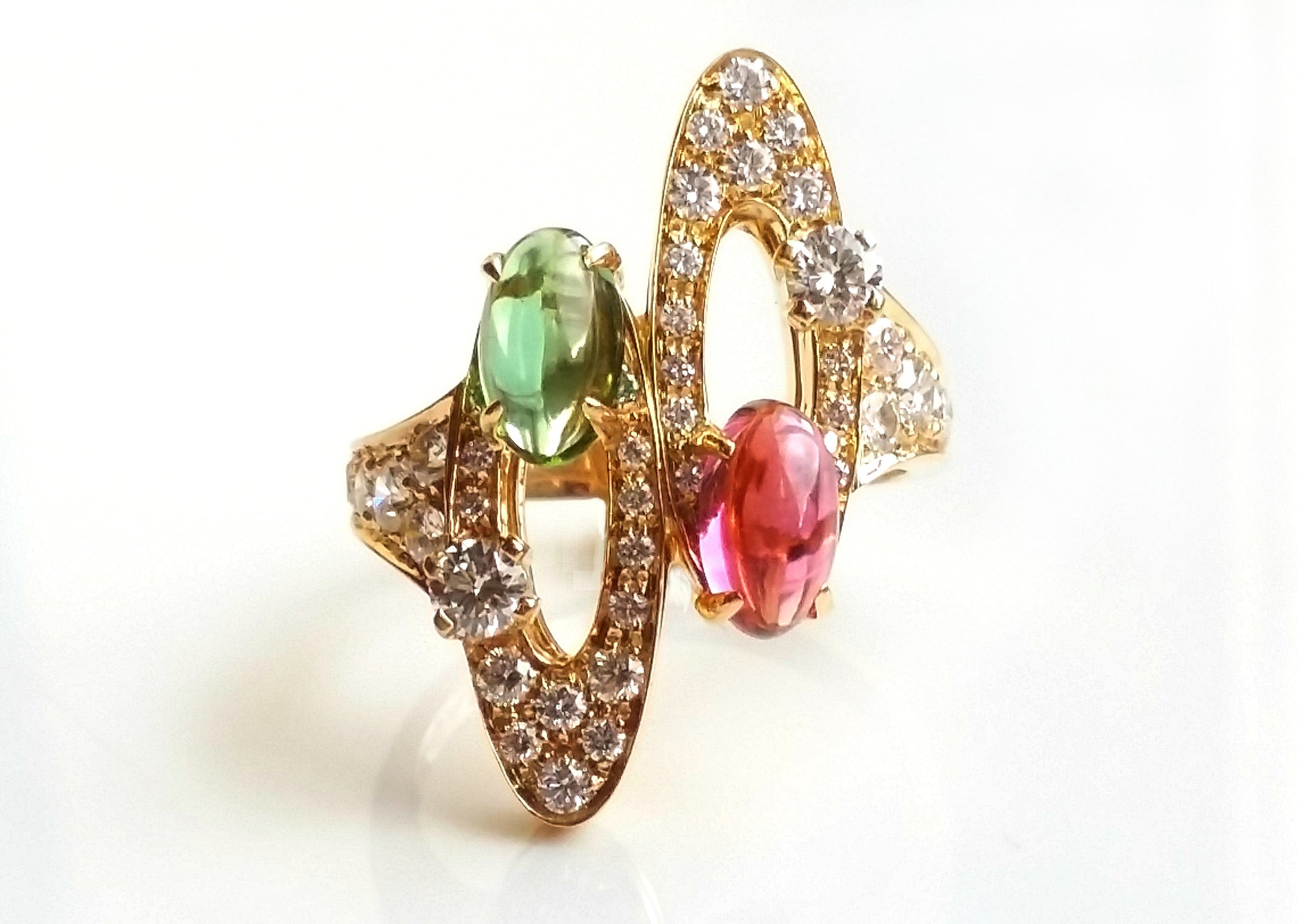 Bulgari 'Elisia' 18k Yellow Gold Ring with Diamonds & Green and Red To -  Bloomsbury Manor Ltd