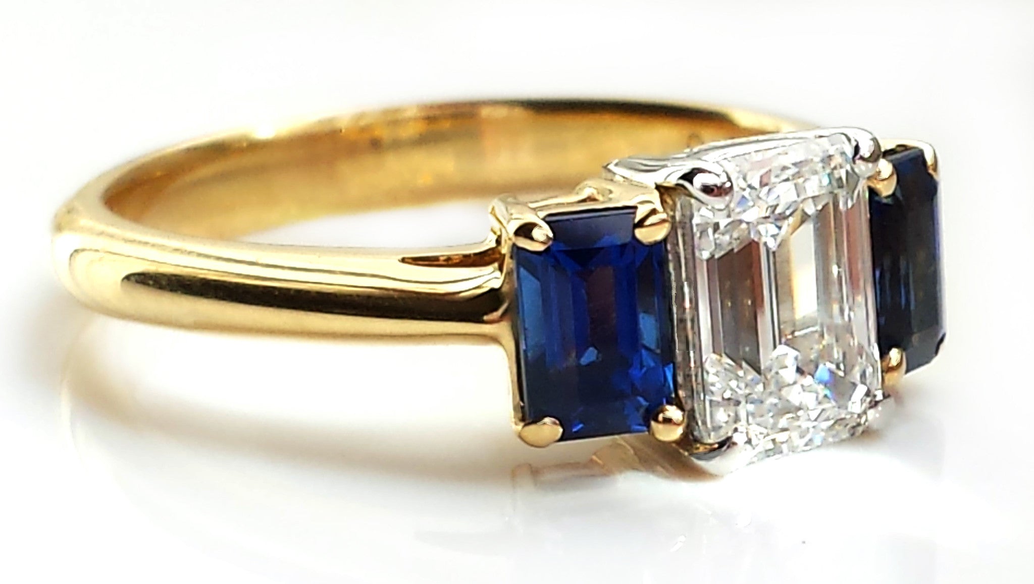 emerald cut sapphire ring tiffany