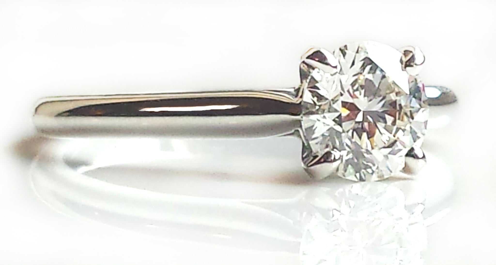 Cartier 0.83ct H/VS1 Round Brilliant 