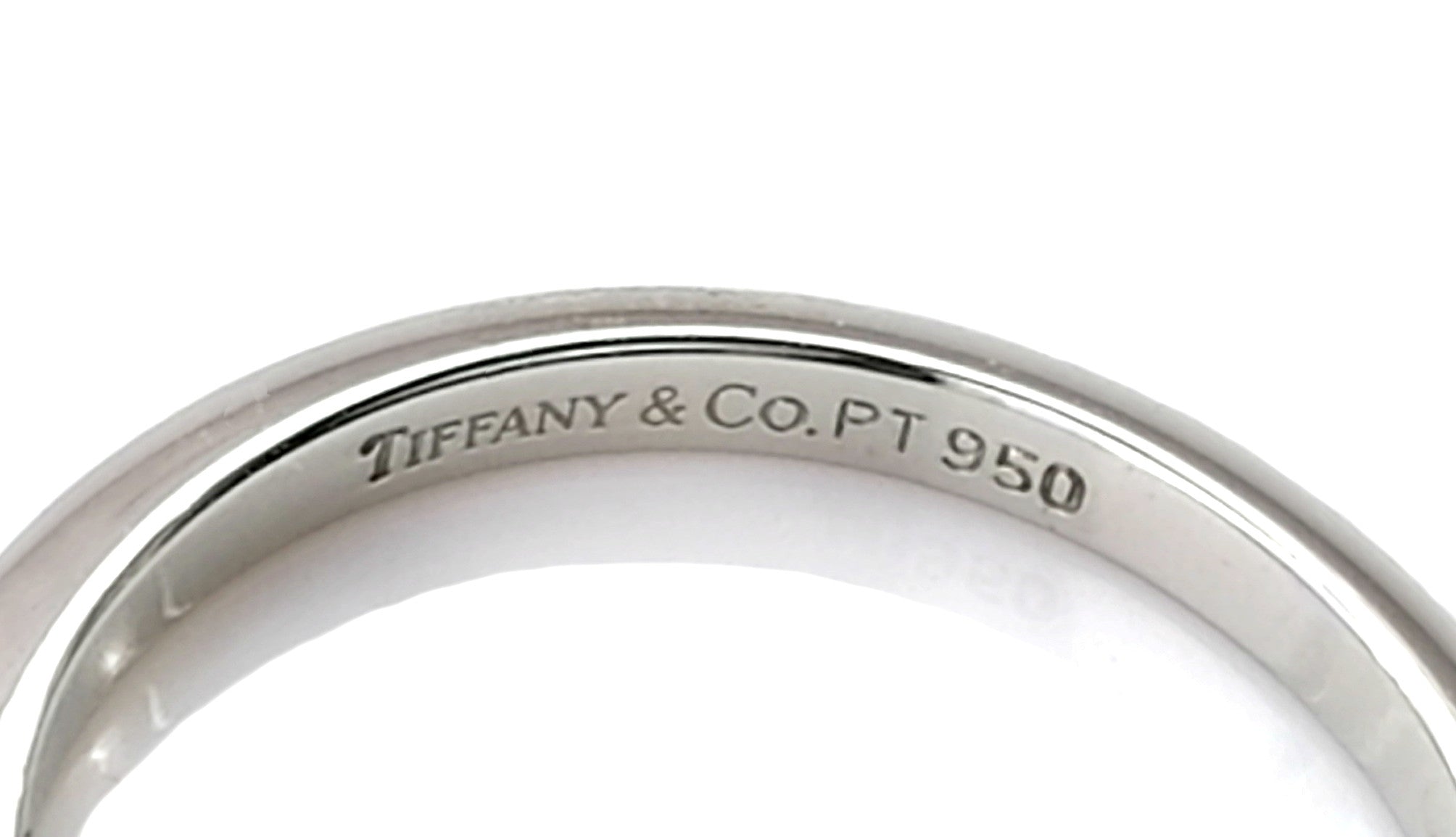 Tiffany & Co. Knife Edge Platinum Wedding Band Sz H - Bloomsbury Manor Ltd