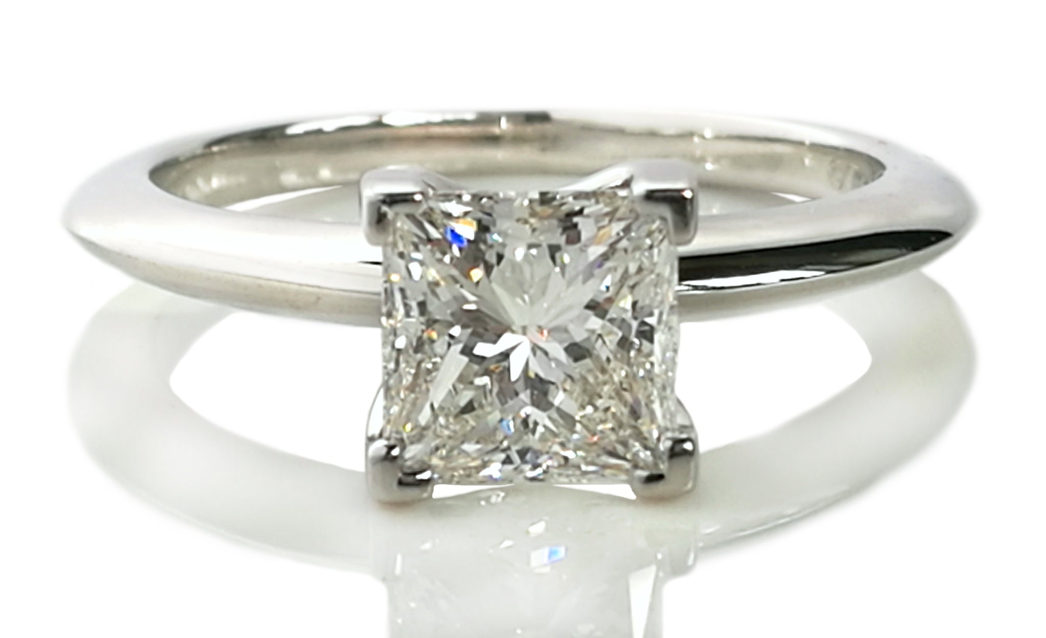  Tiffany  Co 1 01ct G VVS2 Princess  Cut  Diamond 