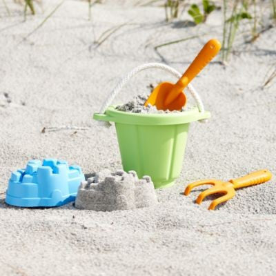 green toys shovel