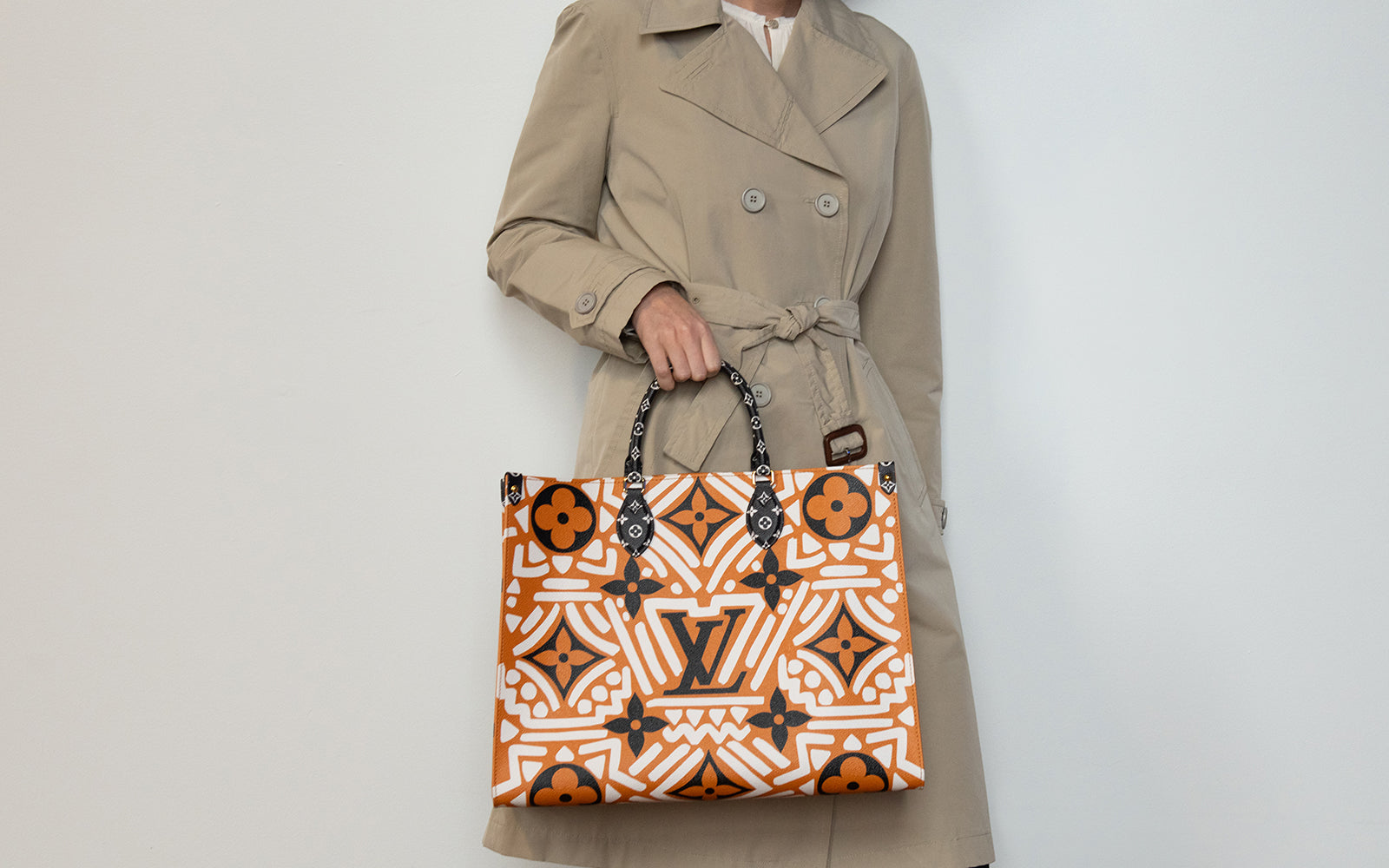 Big bags trend for Spring 2023 - Authentic Louis Vuitton OnTheGo Tote