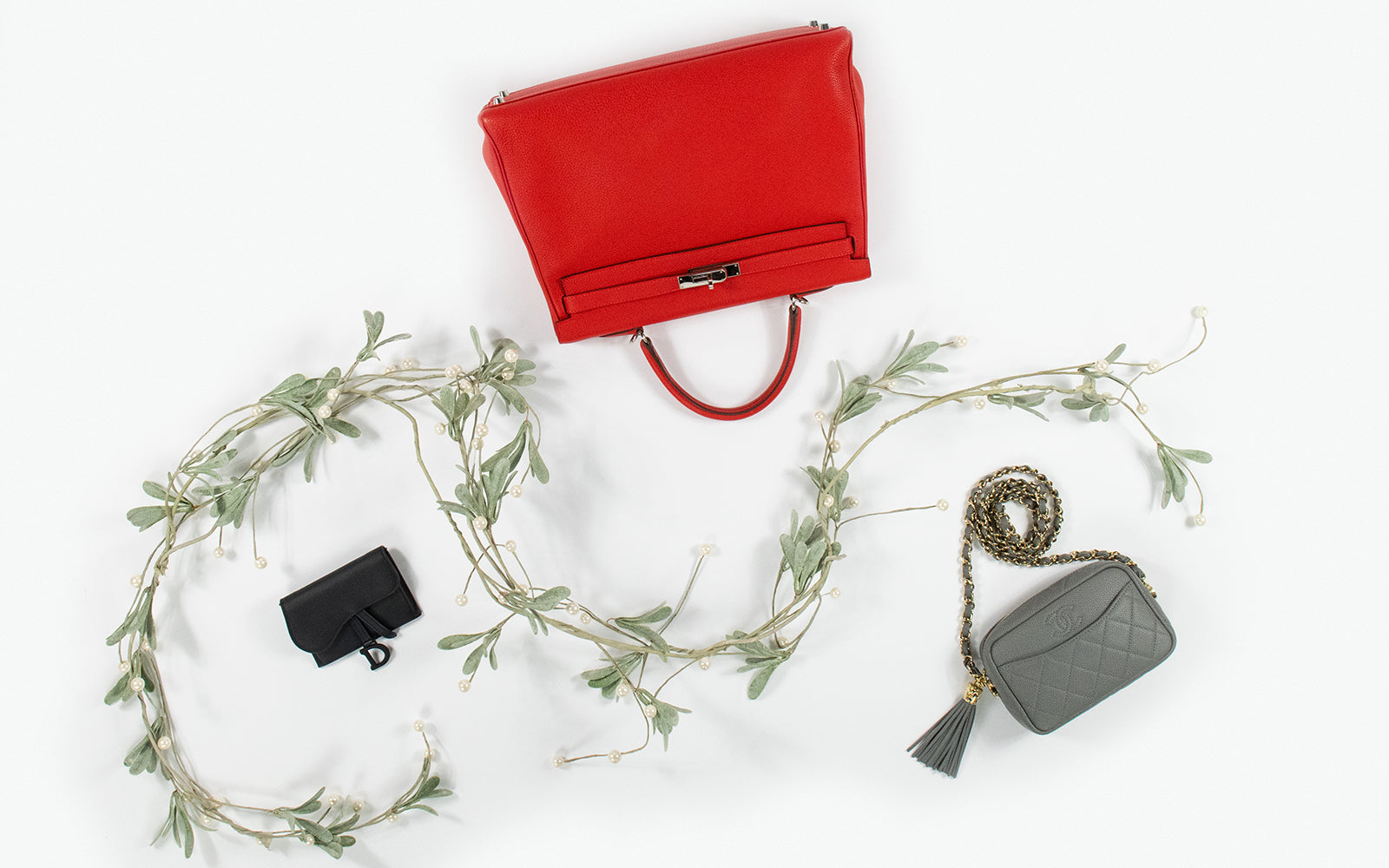 Holiday Gift Guide - Discover the best authentic designer gifts