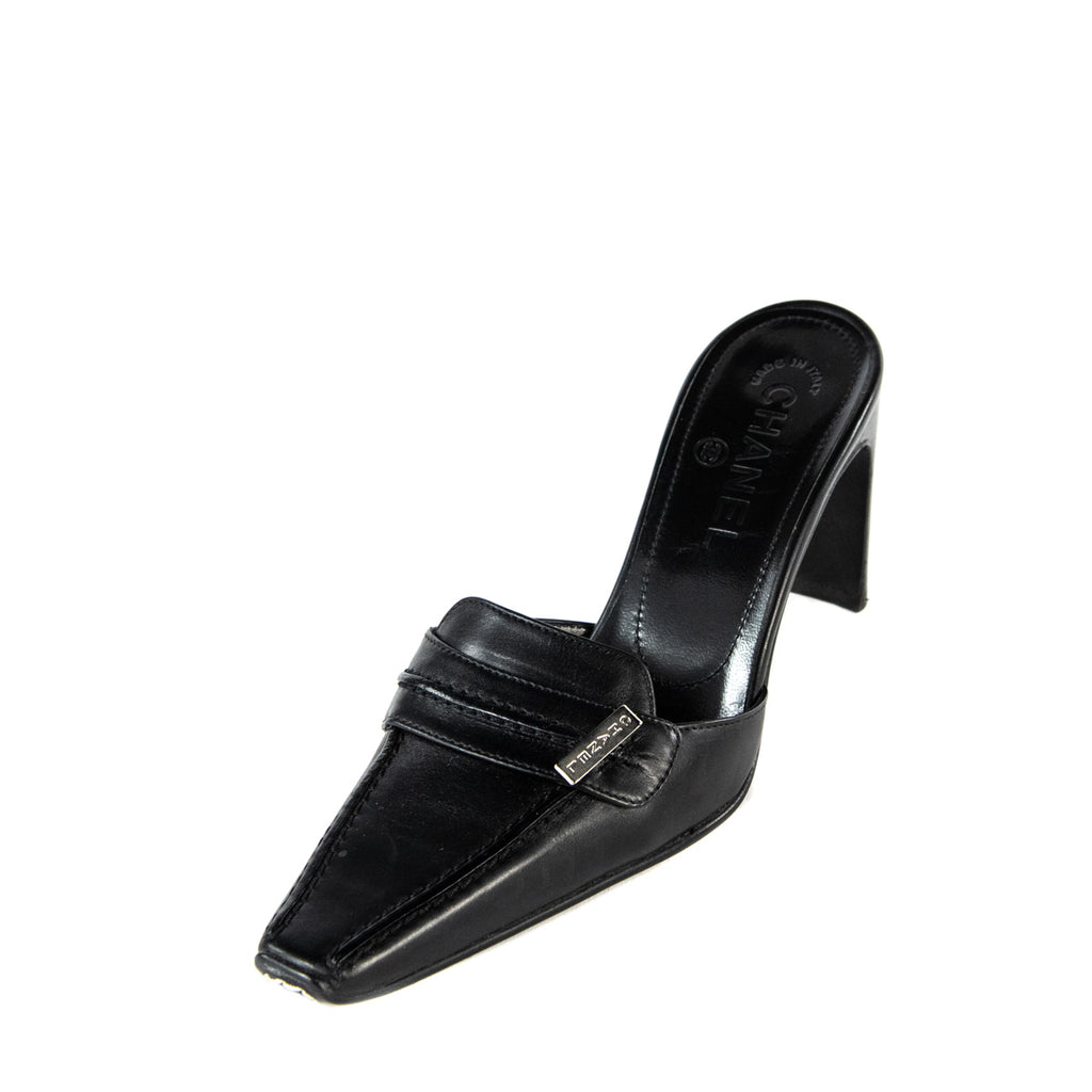 black leather mules canada