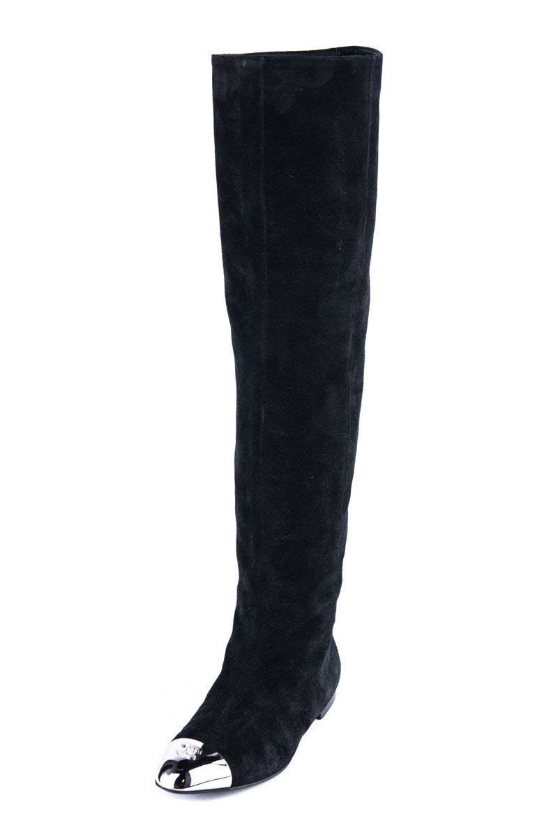 knee high chanel boots