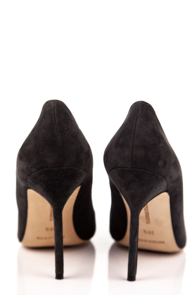 Manolo Blahnik Dark Gray Suede Pumps 