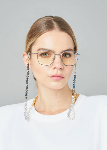 Why glasses chains are more fashionable than you think– FRAME CHAIN