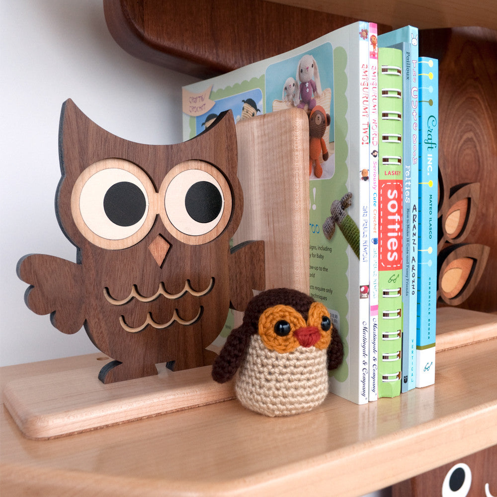 wood carved owl bookends