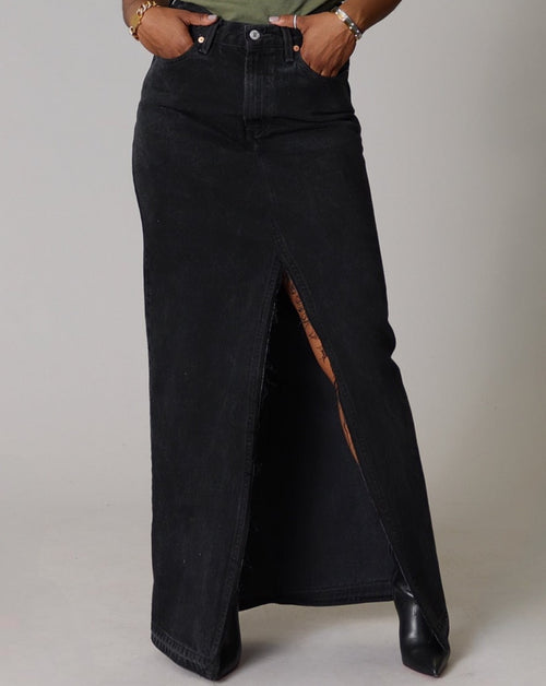 Vero Moda longline denim maxi skirt in black | ASOS
