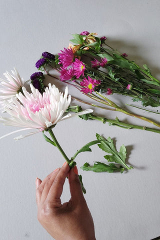 removing leaves from cut flowers