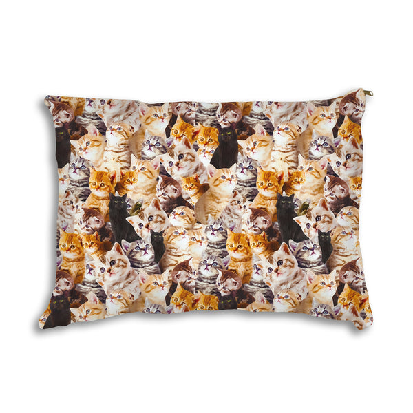 Kitty Invasion Pet Bed | Shelfies