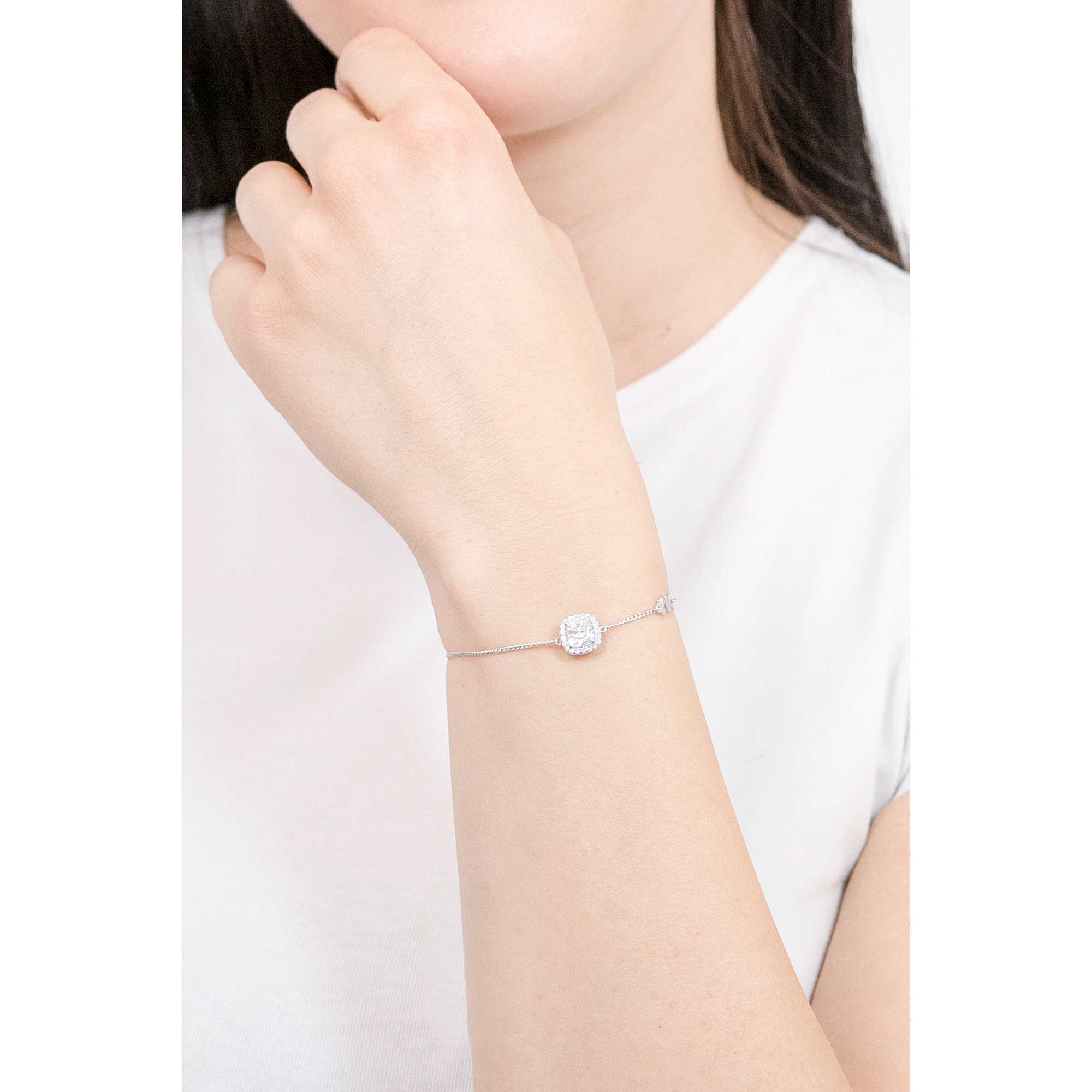 Michael Kors Silver Pave Halo Bracelet – Bonds Jewellers NI