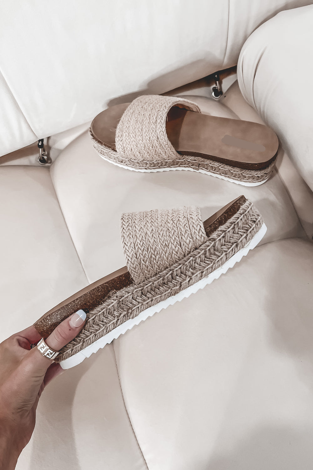 SANDALS + SLIDES– Amazing Lace