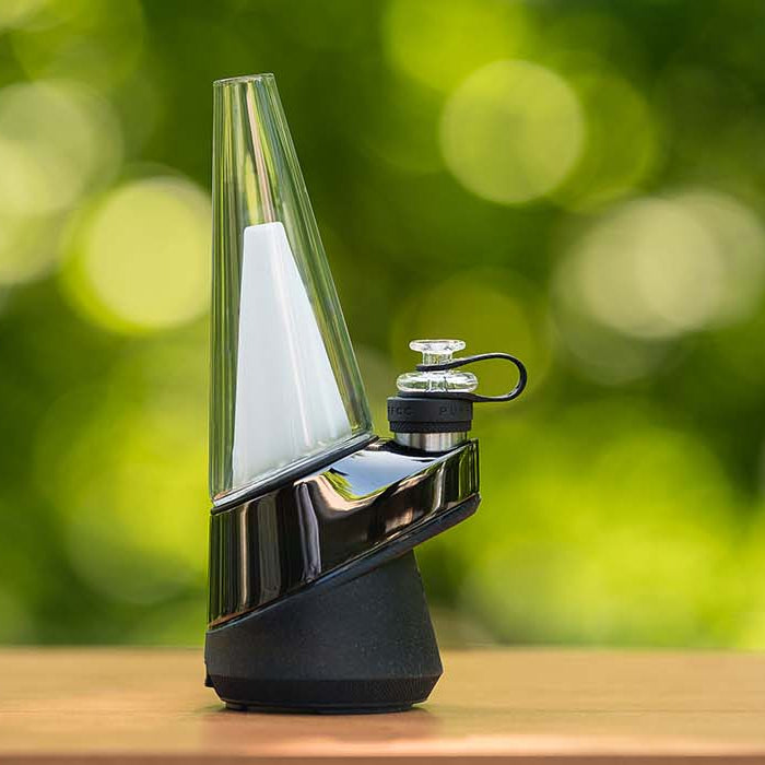 Puffco Peak Vaporizer Review - Top Shelf Dabs on the Go! - Planet