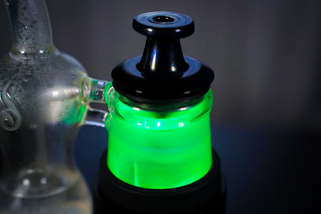 Dr Dabber Switch Vaporizer Green Light