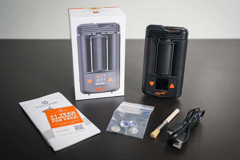Mighty+ Vaporizer Quickstart Guide What's in the Box