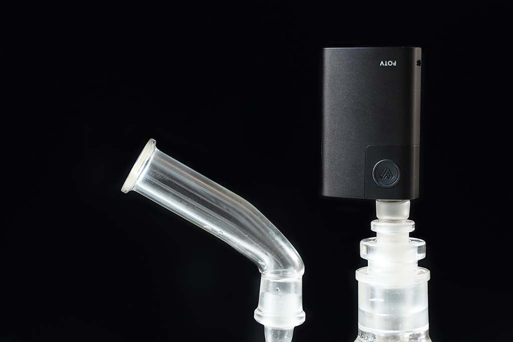 POTV Lobo vs POTV ONE Vaporizer Comparison Lobo, Water Pipe Adapter, and Bubbler