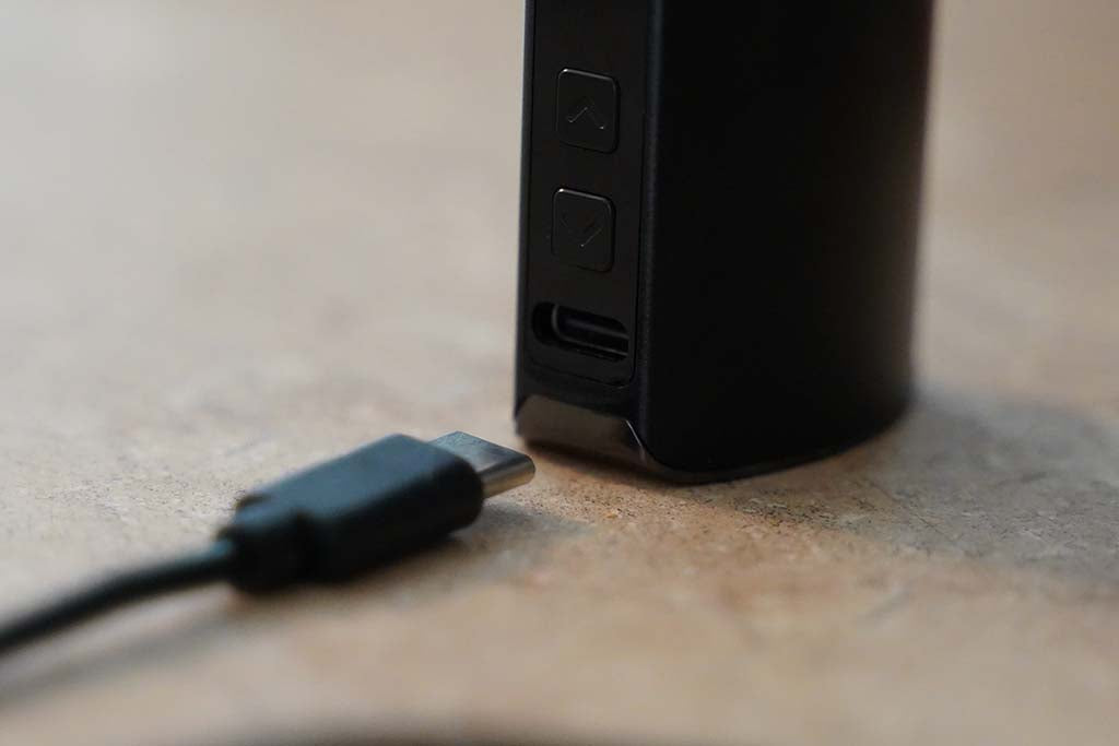 POTV XMAX Starry V4 Vaporizer Review USB-C Charging