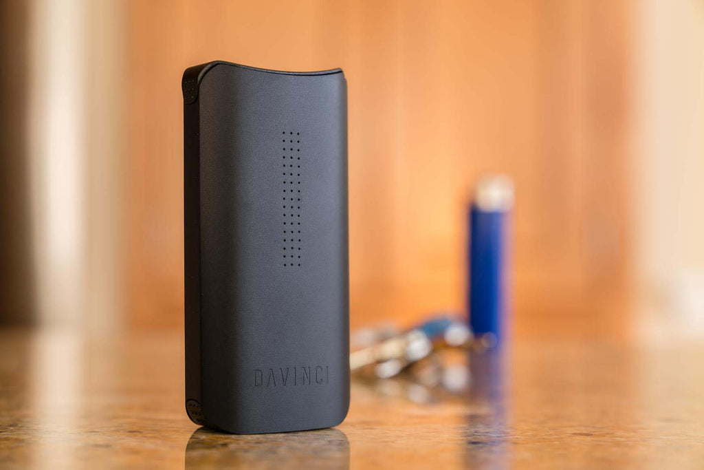 DaVinici IQ Vaporizer - Planet of the Vapes