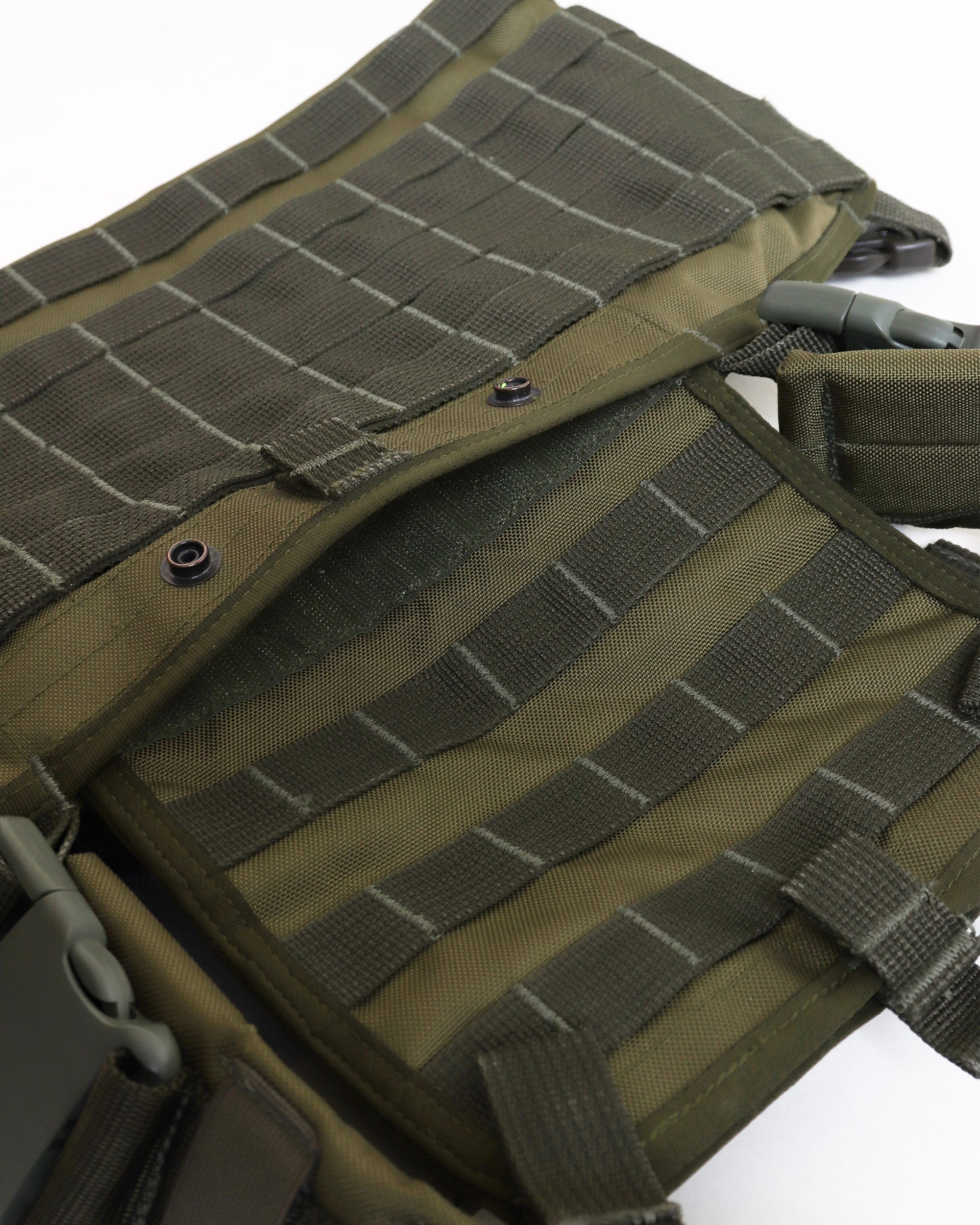 M610 - AMS Plate Carrier Rig - Olive Green – Arktis Store