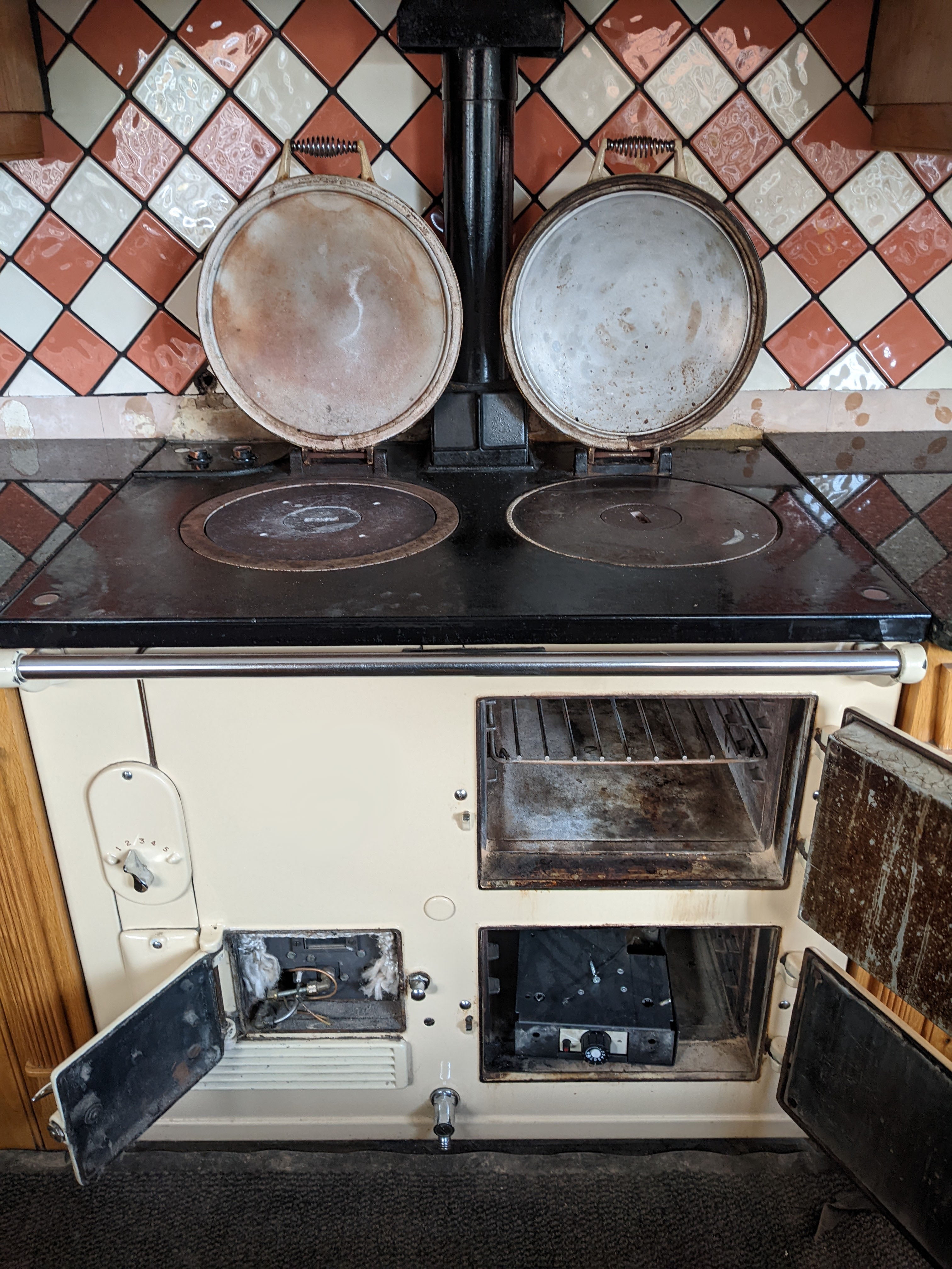 2 oven standard Aga range cooker
