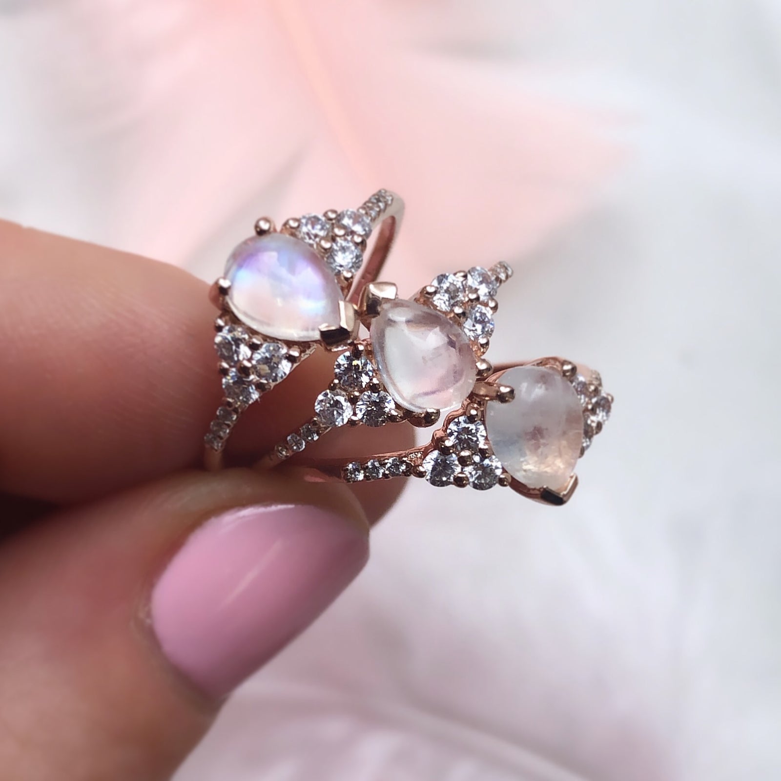 Sunshine Ring with Mother of Pearl Shell | La Kaiser 5