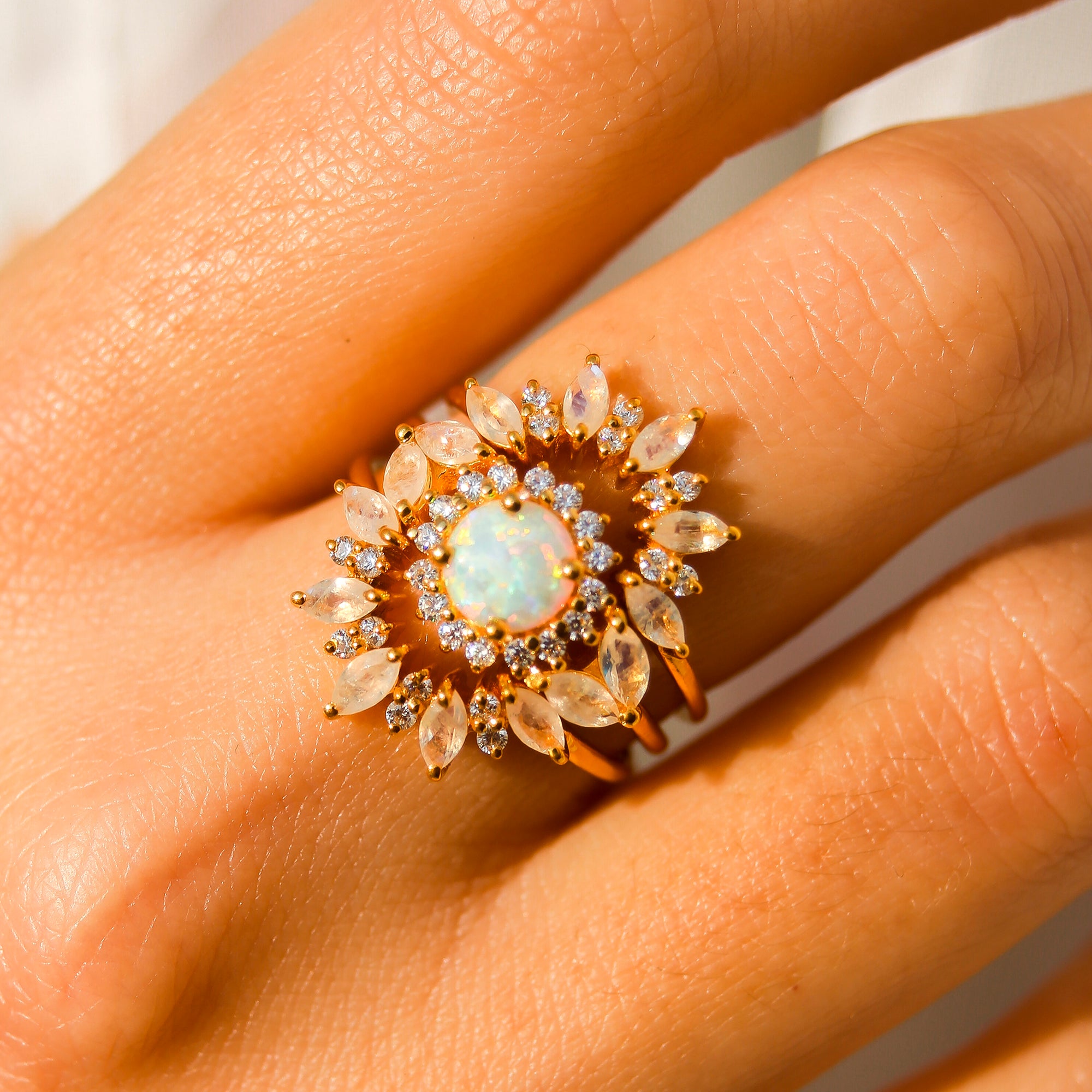 Sunshine Ring with Mother of Pearl Shell | La Kaiser 5