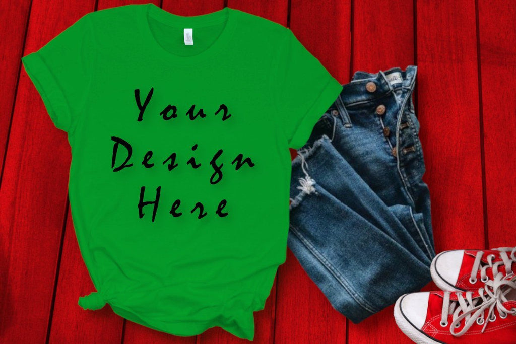 Mockups Green T-shirt, Red Background - So Fontsy