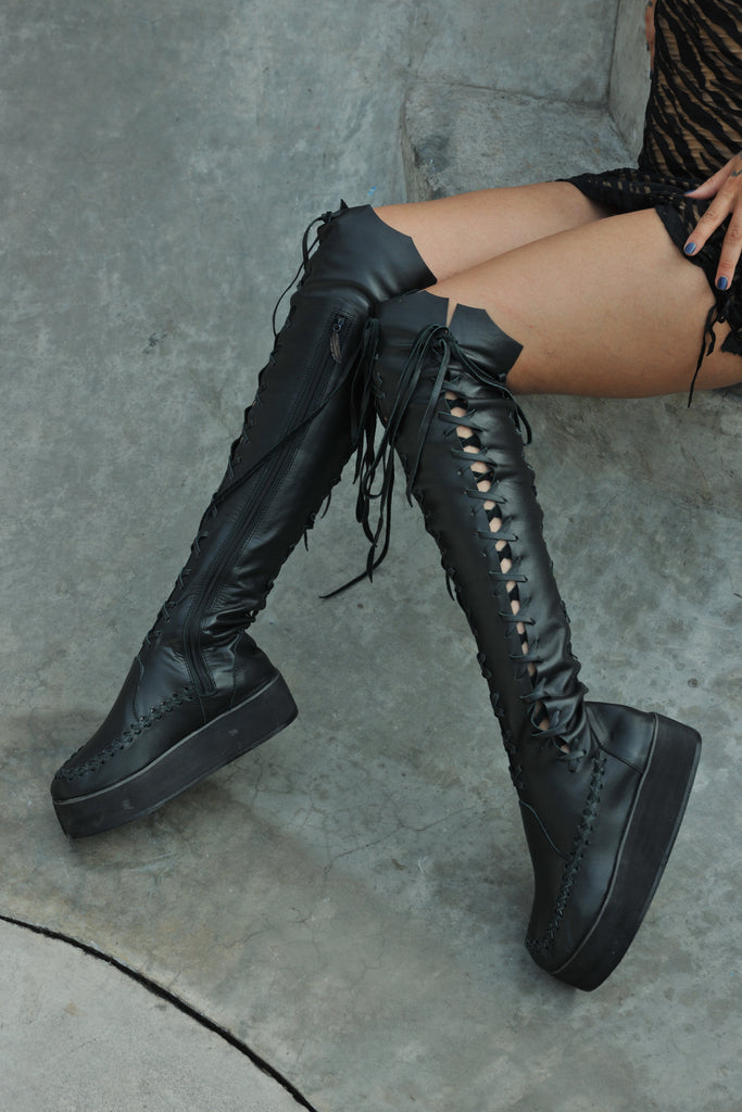 knee high platform boots black