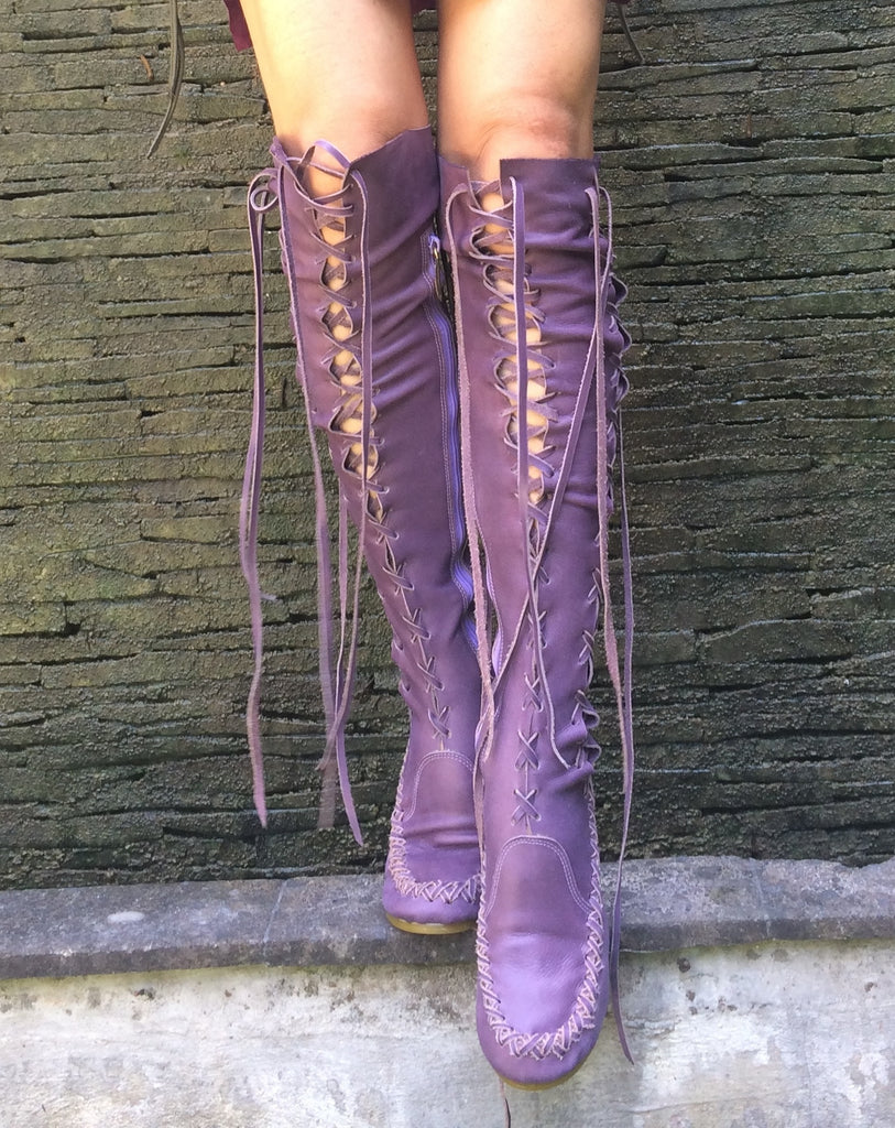 lavender boots